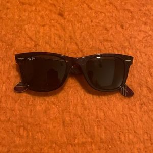 Ray Ban x Brooks Brothers Wayfarer